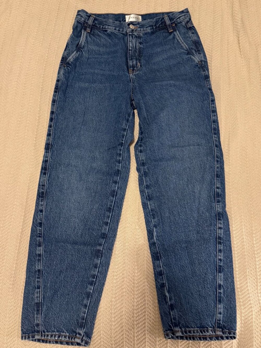 FRAME The Candle Trouser Mid-Rise Tapered Jeans